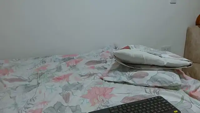 jmmy cb online show from April 22, 9:36 am