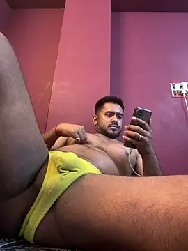 Rajveer1292 online show from March 26, 8:24 pm