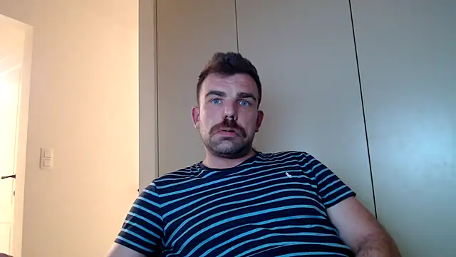 mrbigballs online show from May 3, 9:06 pm
