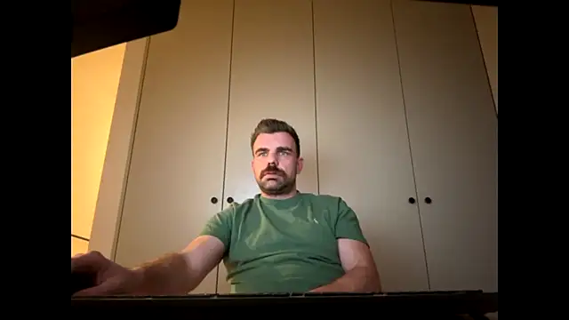 mrbigballs online show from November 7, 9:18 pm