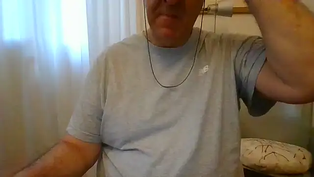 ANONIMO7735 online show from June 12, 5:17 am