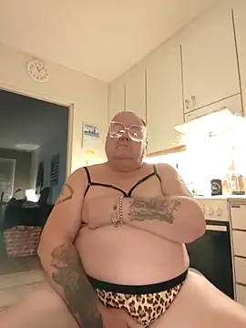 need4meat online show from December 1, 9:07 pm