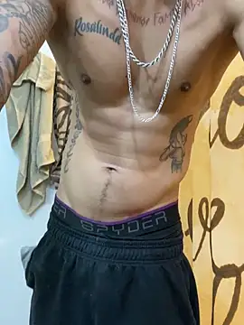 Prettyboiflaco online show from January 18, 6:42 am