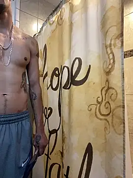 Prettyboiflaco online show from January 8, 1:20 pm
