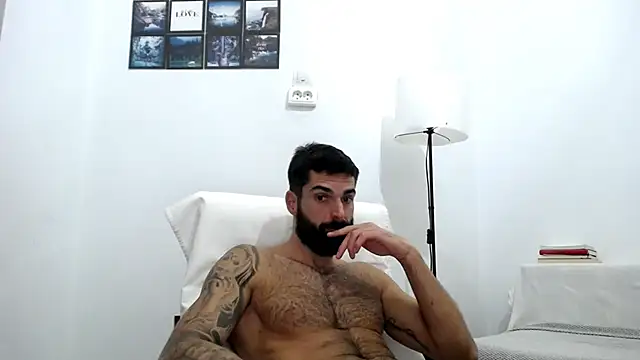 Snapshot of Verycutex chatting on October 20, 2:32 pm Verycutex online show from October 20, 2:32 pm