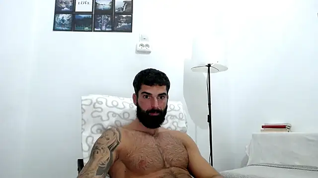 Snapshot of Verycutex chatting on October 26, 6:54 pm Verycutex online show from October 26, 6:54 pm