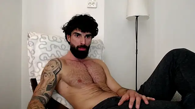 Verycutex online show from April 23, 10:42 am