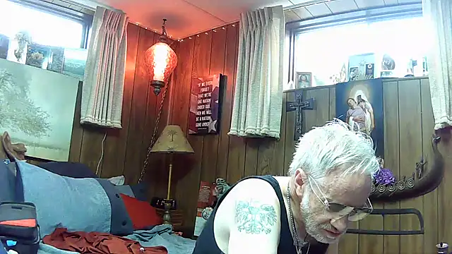 Makowboy online show from February 3, 6:49 pm