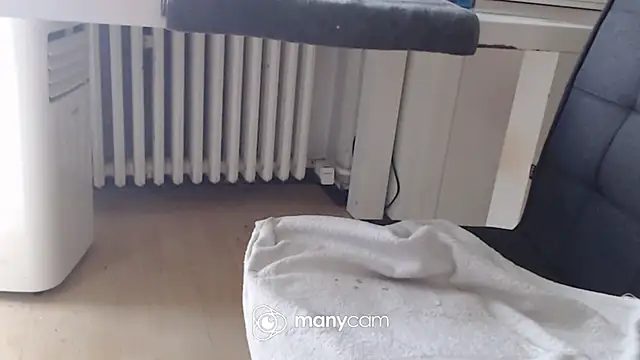 Supermen12171 online show from April 20, 7:11 am