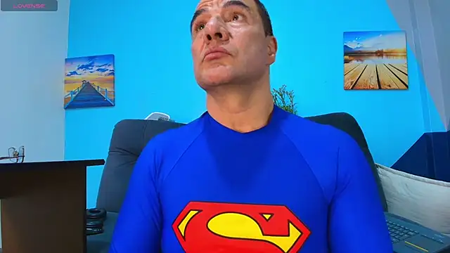 Snapshot of juanses_n_toro chatting on October 11, 1:26 pm juanses n toro online show from October 11, 1:26 pm