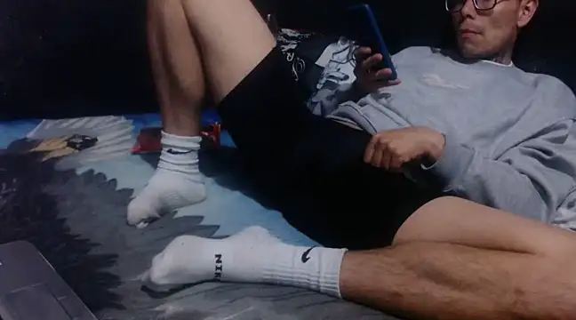 dannnyhot24 online show from February 15, 4:47 am