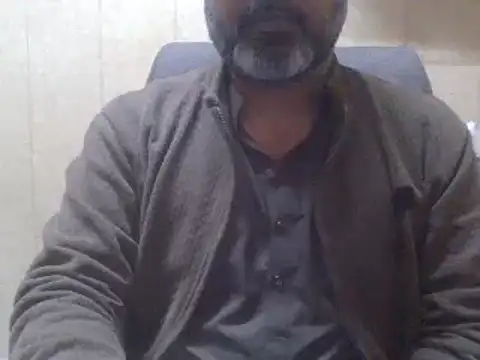 Snapshot of hairymaster95 chatting on March 1, 6:26 am hairymaster95 online show from March 1, 6:26 am