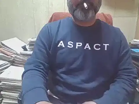 hairymaster95 online show from November 16, 7:21 am