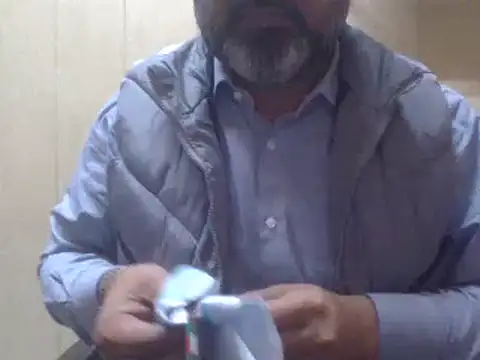 Snapshot of hairymaster95 chatting on December 3, 5:30 am hairymaster95 online show from December 3, 5:30 am
