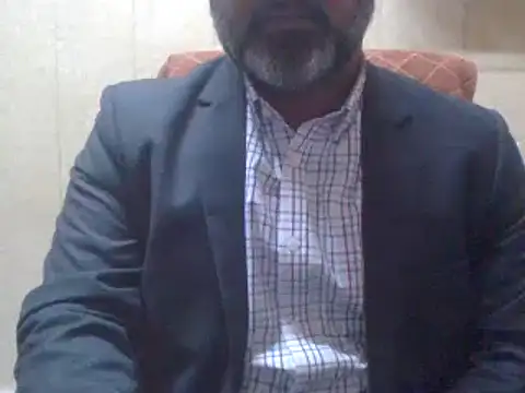 Snapshot of hairymaster95 chatting on December 11, 4:09 am hairymaster95 online show from December 11, 4:09 am