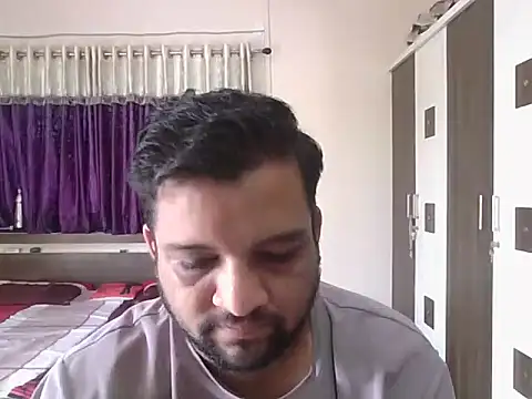 Snapshot of dhruv_love chatting on September 25, 4:44 am dhruv love online show from September 25, 4:44 am