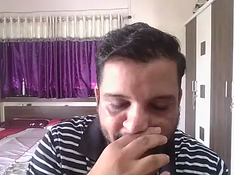 Snapshot of dhruv_love chatting on September 24, 4:34 am dhruv love online show from September 24, 4:34 am