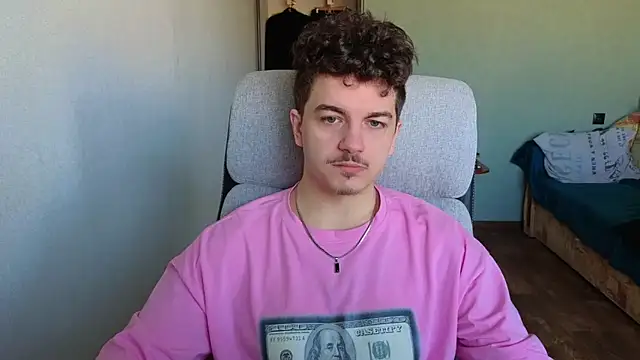 Remy Miles online show from March 13, 5:26 am