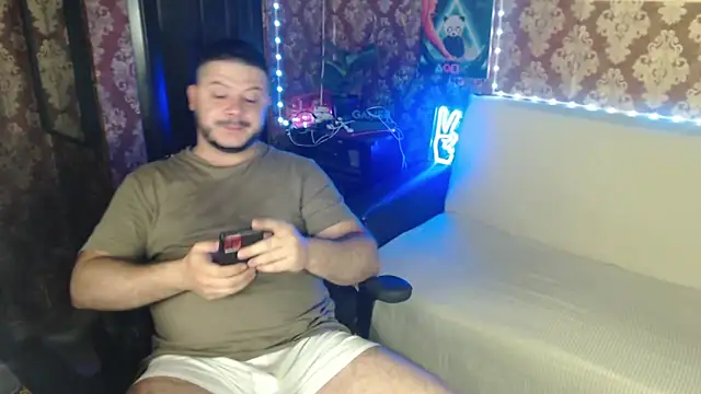 Snapshot of thor_master chatting on September 16, 1:39 am thor master online show from September 16, 1:39 am