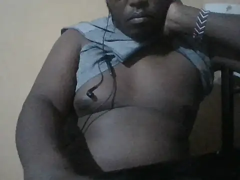 Snapshot of honeyswit chatting on September 14, 9:17 pm honeyswit online show from September 14, 9:17 pm