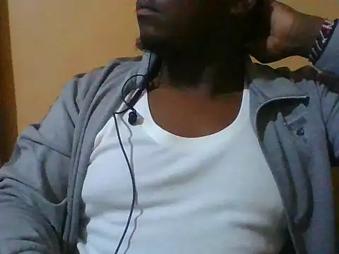 Snapshot of honeyswit chatting on October 29, 6:33 pm honeyswit online show from October 29, 6:33 pm