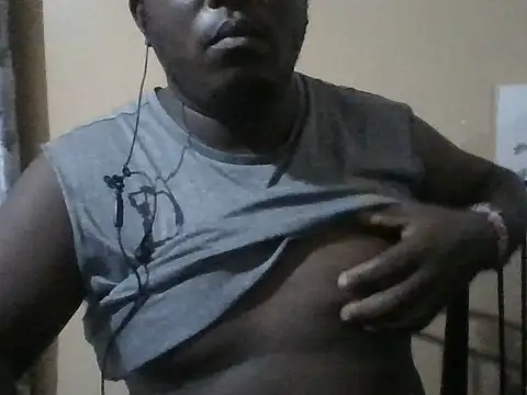 Snapshot of honeyswit chatting on October 27, 9:39 pm honeyswit online show from October 27, 9:39 pm