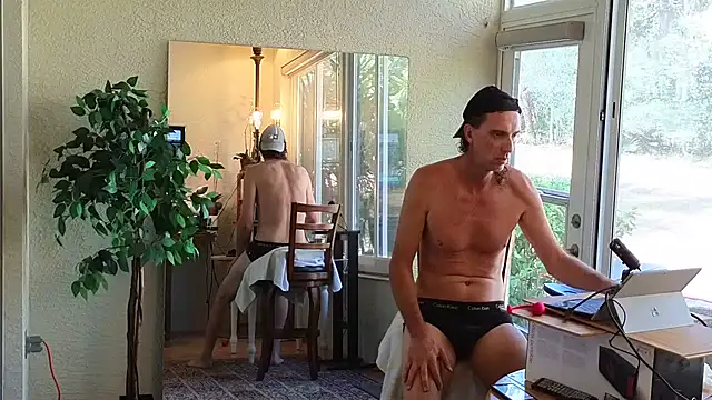 eliberator1777 online show from February 15, 6:05 pm