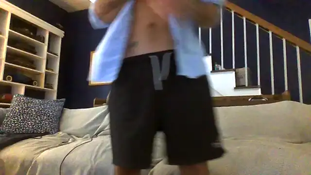 Itzmeebaby online show from October 10, 6:35 pm