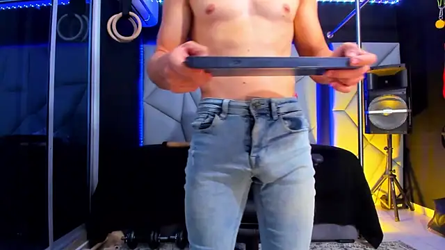 Aydenmiller96 online show from April 26, 3:37 am