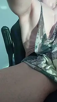 sexy fit guy on cam online show from April 26, 4:04 pm