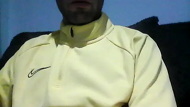 Snapshot of juju156111 chatting on October 13, 7:53 pm juju156111 online show from October 13, 7:53 pm