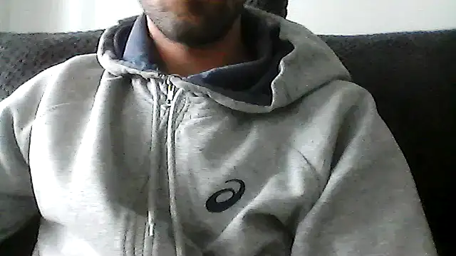 Snapshot of juju156111 chatting on October 20, 1:48 pm juju156111 online show from October 20, 1:48 pm