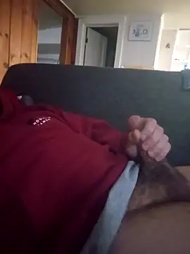 bigclete online show from April 16, 7:25 pm