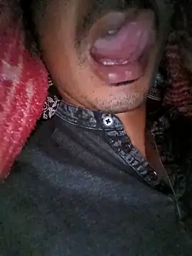 dreamtoungelick69 online show from May 20, 11:00 pm