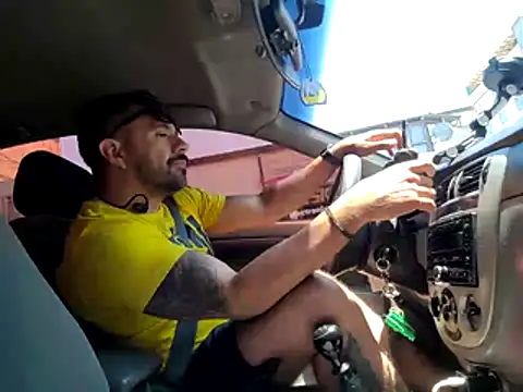 Gusforyou online show from February 22, 5:25 pm