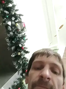 Snapshot of Krasav4ik4ik chatting on December 5, 8:13 pm Krasav4ik4ik online show from December 5, 8:13 pm