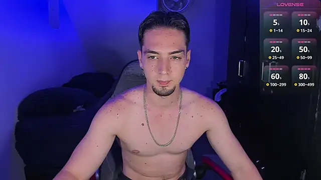 Alex smith00 online show from October 15, 11:23 pm