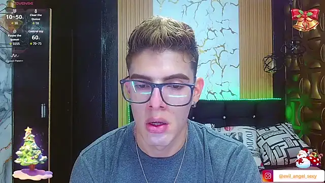 angel sexyevil online show from December 17, 12:12 pm