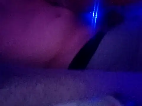 Snapshot of Jewfish420 chatting on October 7, 11:53 pm Jewfish420 online show from October 7, 11:53 pm