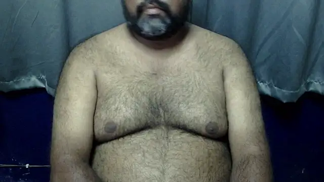 Snapshot of hairysubcub_70 chatting on October 15, 4:36 pm hairysubcub 70 online show from October 15, 4:36 pm