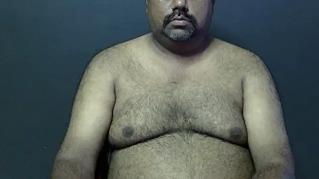 Snapshot of hairysubcub_70 chatting on September 12, 7:30 am hairysubcub 70 online show from September 12, 7:30 am