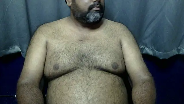 Snapshot of hairysubcub_70 chatting on October 22, 8:29 am hairysubcub 70 online show from October 22, 8:29 am
