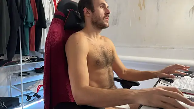 Raamoss online show from October 14, 5:20 pm