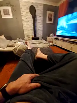 Snapshot of juniperberi29 chatting on October 22, 8:23 pm juniperberi29 online show from October 22, 8:23 pm