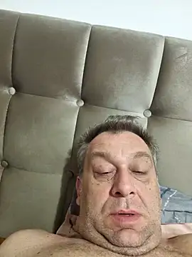 Snapshot of shygay42 chatting on February 22, 11:54 pm shygay42 online show from February 22, 11:54 pm