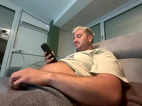 Snapshot of Chublover66 chatting on October 8, 1:10 am Chublover66 online show from October 8, 1:10 am