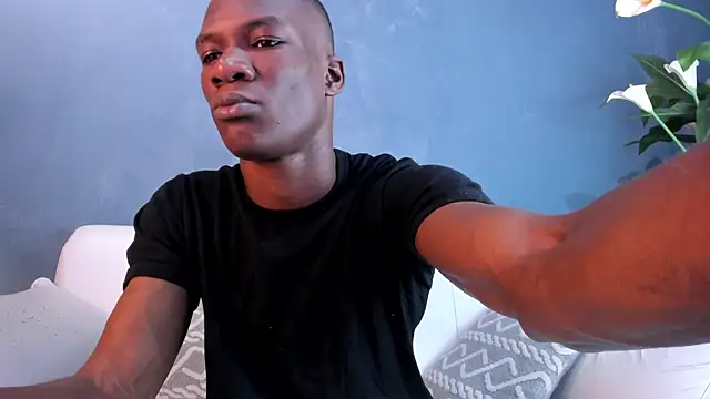 Snapshot of martin_killer chatting on December 11, 1:18 am martin killer online show from December 11, 1:18 am
