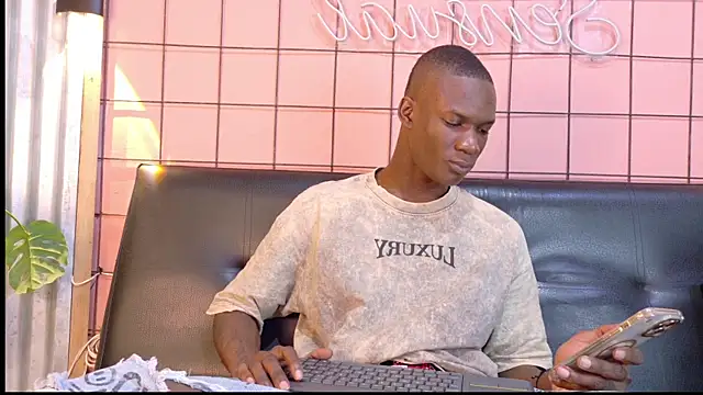 martin killer online show from October 17, 1:42 am