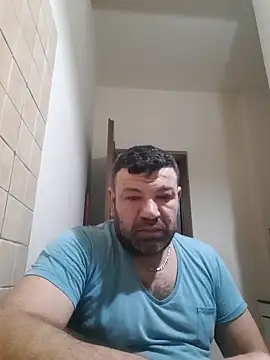 Biglove83 online show from February 15, 6:30 am