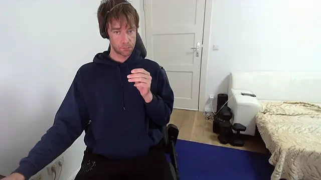 fit ass 2021 online show from June 17, 1:02 pm